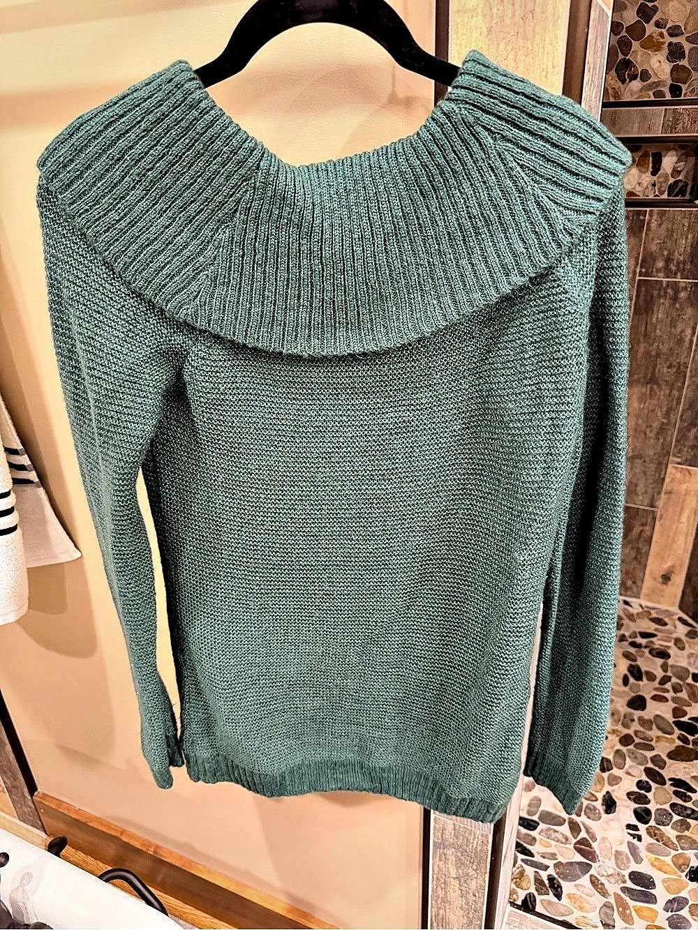 maurices Green Cowl Neck Sweater Size XS